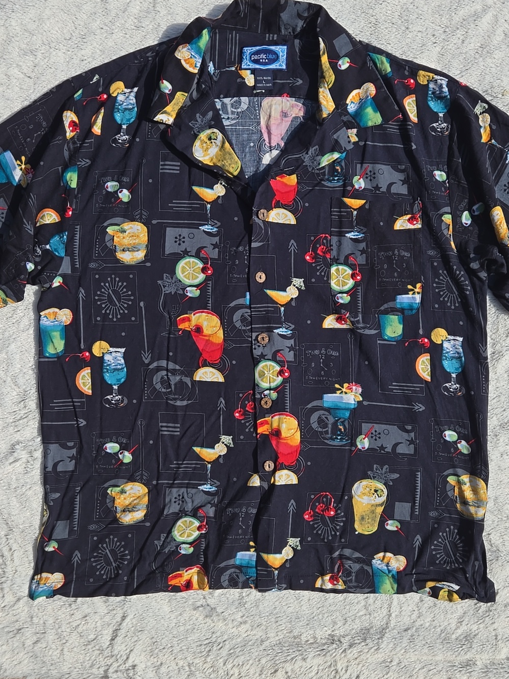 Men's Tropical Cocktail Print Button-Up Shirt